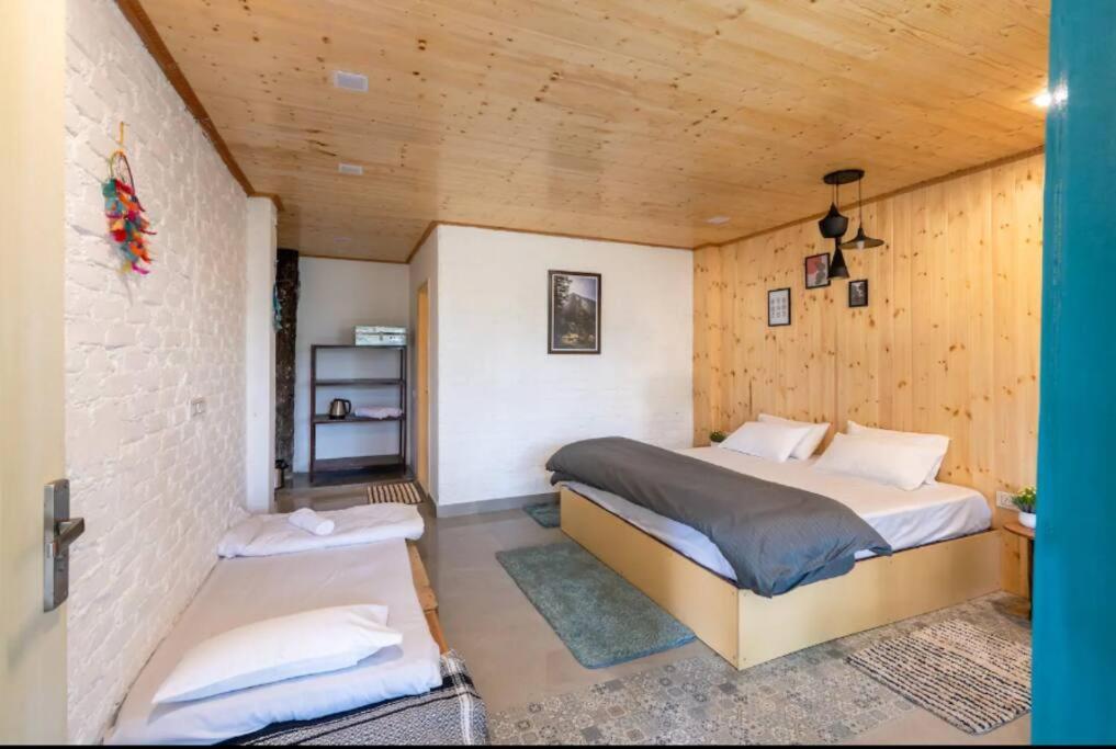 The Hill Story, Entire Chalet, Offbeat,Cozy 무소리에 외부 사진